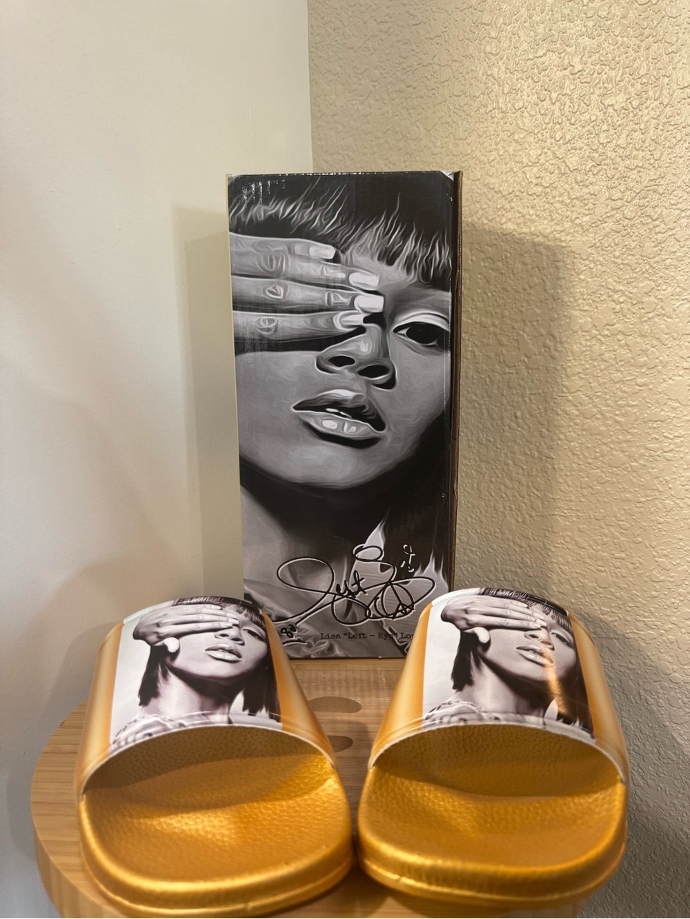 Gold Cross Colours slides women’s size 8